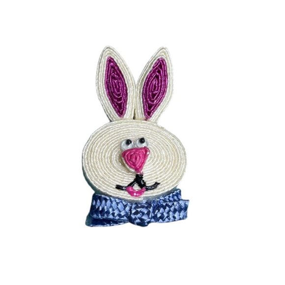 Rolled Straw Rabbit Head Easter Bunny Pin 2" - Picture 1 of 10